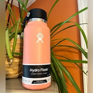 Hydro Flask 32ox Grapefruit